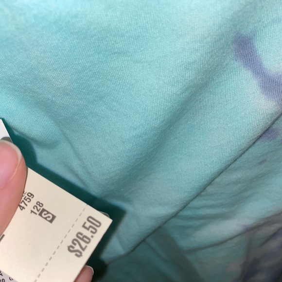 Basic Tee - Picture 2 of 2